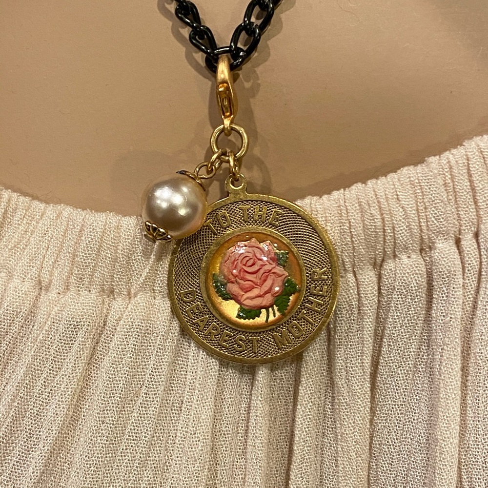 John Wind Dearest Mother Charm Bracelet Dangle. Brand new. Made in 2007